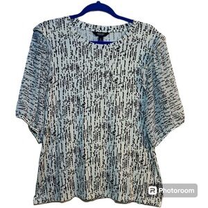 Vera Wang Black and White Short Sleeve Career Top